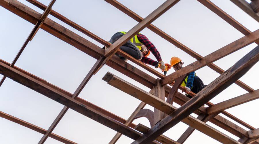 Professional gutter cleaning in Hillsboro, IN